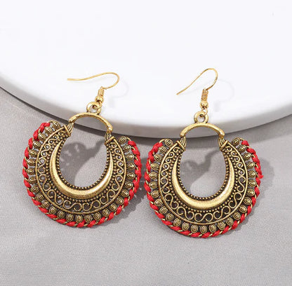 Delicate Boho Women's Earrings with Retro Tassels